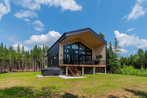 Exterior, grounds and spa