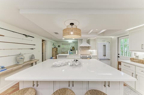Townhome, 2 Bedrooms | Private kitchen | Coffee/tea maker, fridge, oven, toaster
