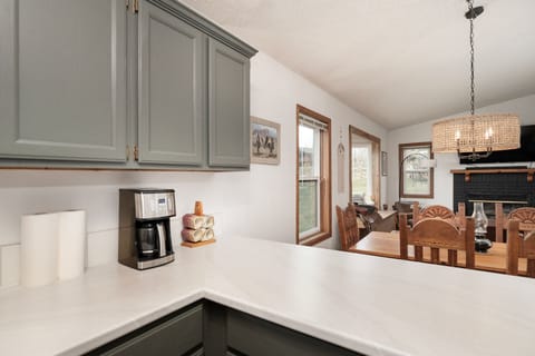 Kitchen & Dining Room