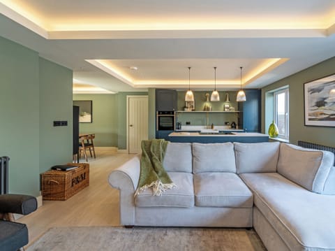 Cottage | Living area