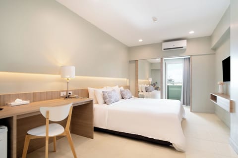 Deluxe | Desk, free WiFi, bed sheets