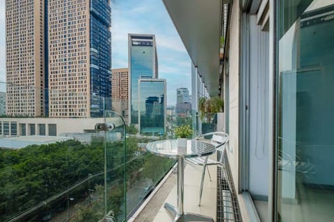 Marriott 01.Balcony