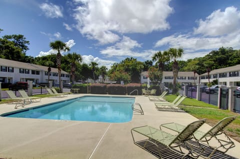 Community Pool at Courtyard Villas - Shared pool with lounge chairs and open deck space, a short walk from Courtyard Villas E-5.