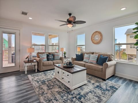 House (3 Bedrooms) | Property amenity