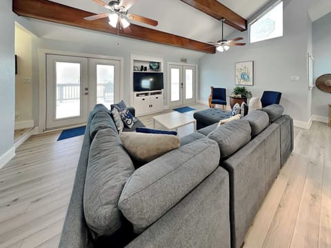 House (4 Bedrooms) | Property amenity