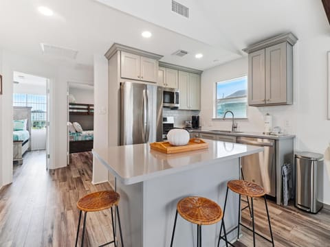 House (2 Bedrooms) | Property amenity