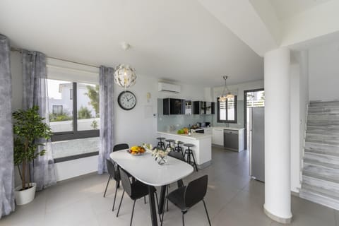 Villa | 3 bedrooms, soundproofing