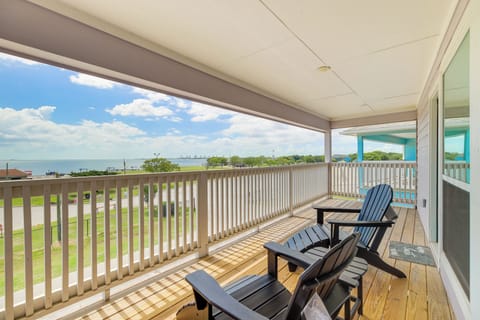 House (3 Bedrooms) | Front of property