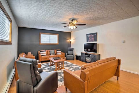 Apartment (2 Bedrooms) | Front of property