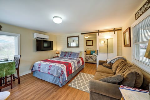 Apartment (0 Bedroom) | Front of property