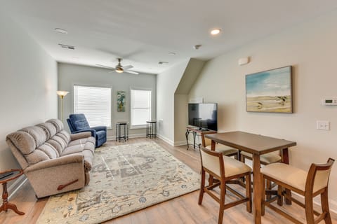 Apartment (1 Bedroom) | Interior