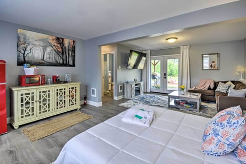 Apartment (0 Bedroom) | Interior