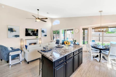 House (4 Bedrooms) | Interior