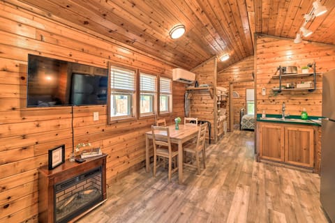 House (1 Bedroom) | Interior