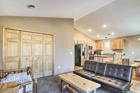 House (2 Bedrooms) | Interior