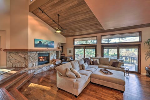 House (4 Bedrooms) | Front of property