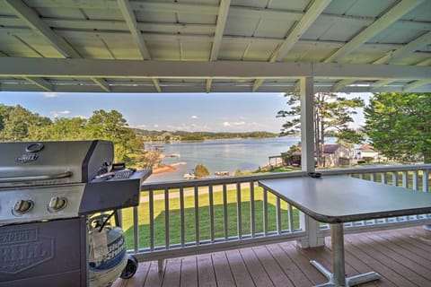 Cottage (2 Bedrooms) | Interior