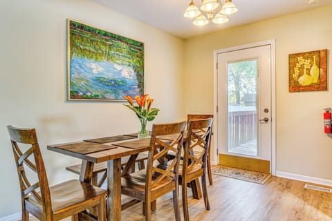 House (4 Bedrooms) | Interior