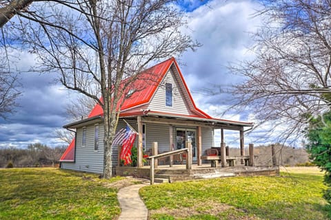 House (2 Bedrooms) | Front of property