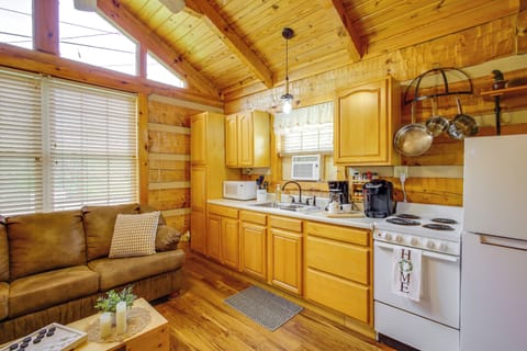 House (1 Bedroom) | Interior