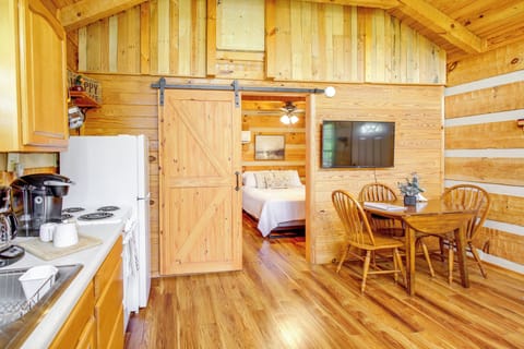 House (1 Bedroom) | Interior