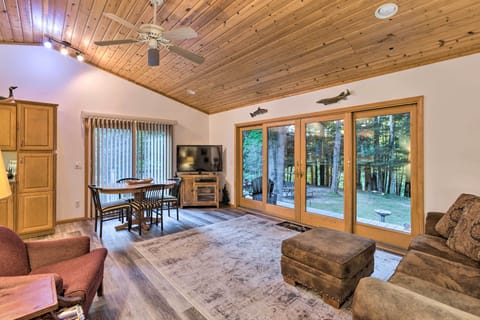 House (2 Bedrooms) | Front of property