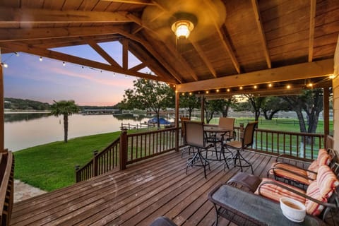 House (3 Bedrooms) | Front of property