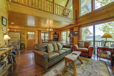House (2 Bedrooms) | Front of property