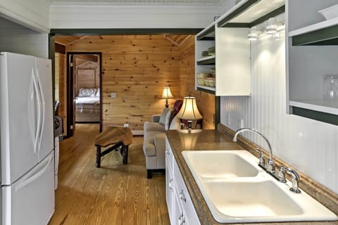 Cottage (1 Bedroom) | Interior