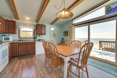 Cottage (3 Bedrooms) | Interior