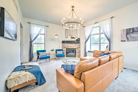 House (5 Bedrooms) | Interior