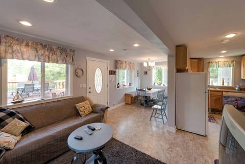 House (1 Bedroom) | Interior