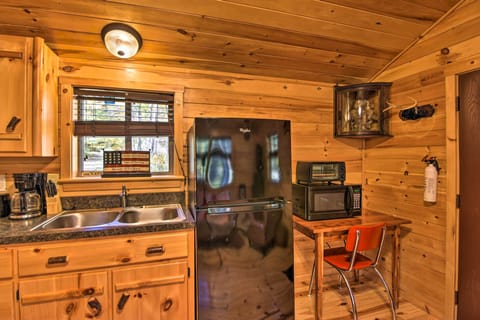 House (1 Bedroom) | Interior