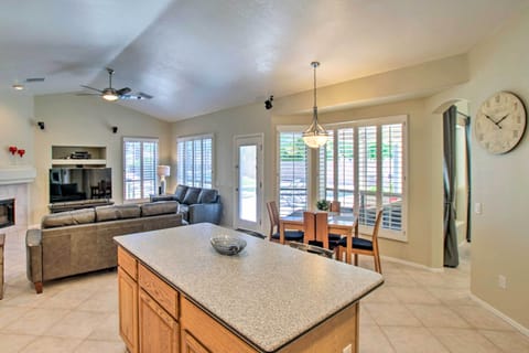 House (4 Bedrooms) | Interior