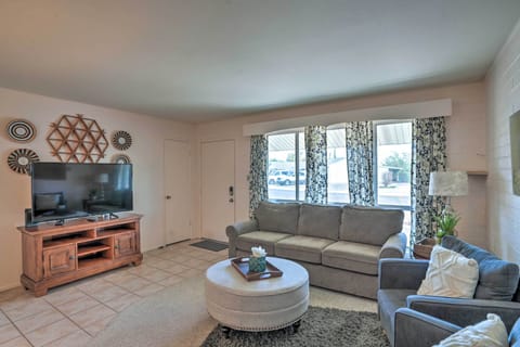 House (2 Bedrooms) | Interior