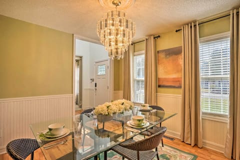 House (4 Bedrooms) | Interior