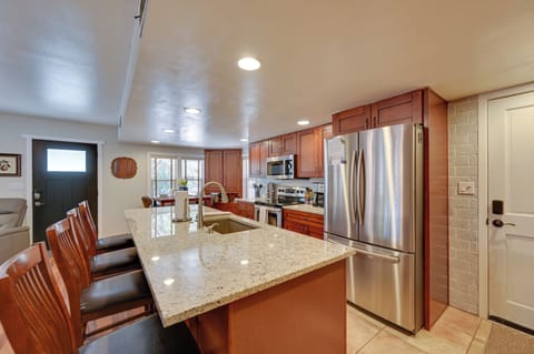 House (2 Bedrooms) | Interior