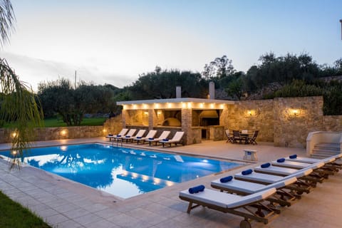 House | 7 bedrooms