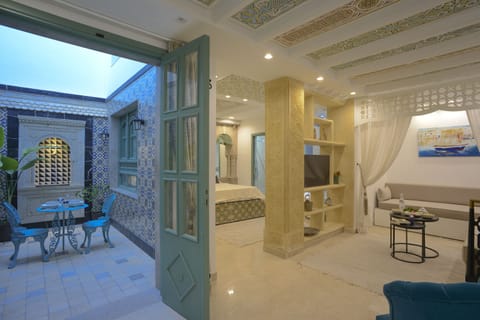 Royal Suite, Multiple Beds, Non Smoking | Premium bedding, down comforters, pillowtop beds, individually decorated