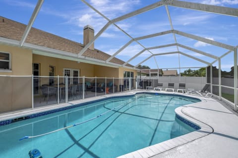 Dive into the pool, soak up the sun, or simply revel in the beauty of the surroundings. This space is designed to provide you with a haven of tranquility and enjoyment.