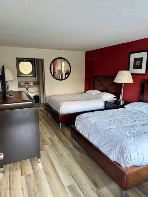 Economy Double Room | Individually furnished, desk, laptop workspace, free WiFi