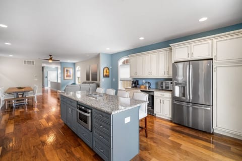 Large kitchen equipped with everything you will need!