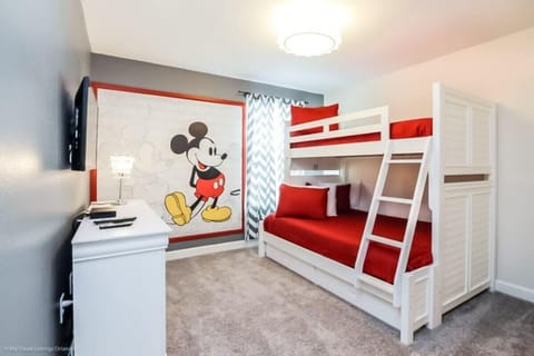 Mickey Bunk