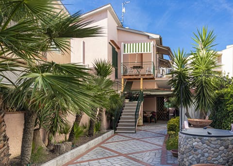 Outside view-Casa Bartolomea 6-Elba Island