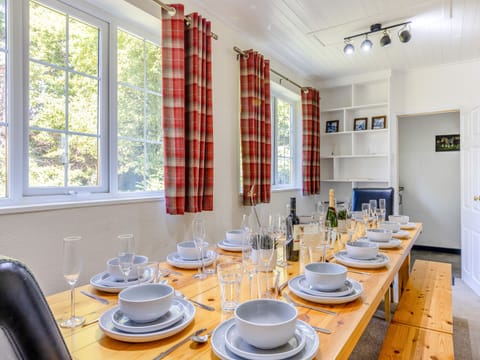 Dining room | The Farmhouse - Pen y Bryn Farm and Holiday Cottages, Betws Yn Rhos