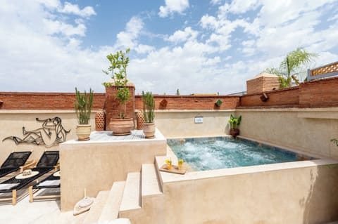 Outdoor pool, open 8:00 AM to 11:00 PM, sun loungers