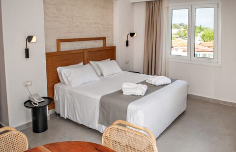 Studio Suite | Free cribs/infant beds, free WiFi, bed sheets