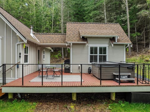 737 Purdue Lake Rd - Orcas Island Washington - 30