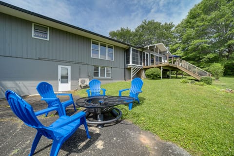 Brevard Vacation Rental | 3BR | 3BA | 2,400 Sq Ft | 1 Step to Enter