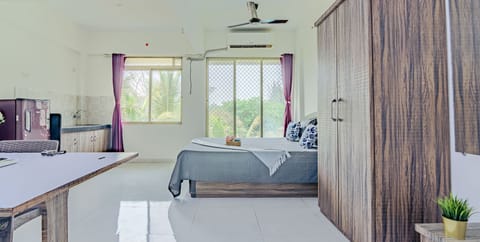 Deluxe Room | 1 bedroom, free WiFi